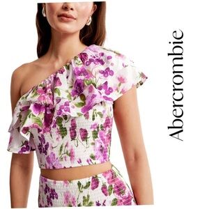Abercrombie & Fitch Pink Flutter Sleeve Crop Top